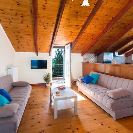 Soso'S Sea View Apartment Planos  Bagian luar foto
